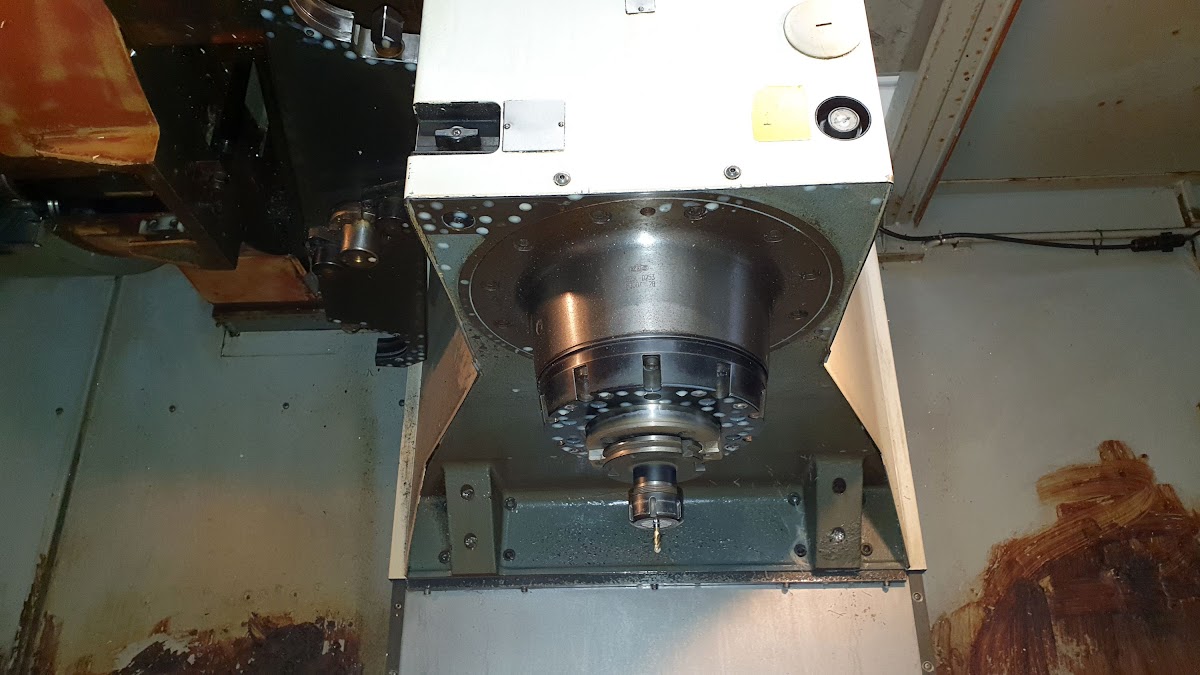 Vertical machining center KOVOSVIT MCV 1270 POWER-8