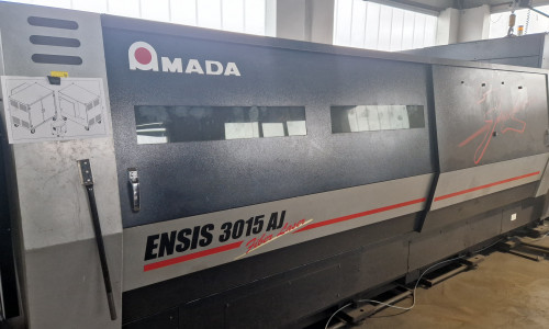 Fiber Laser Amada ENSIS 3015 AJ including Accessories with low cutting hours