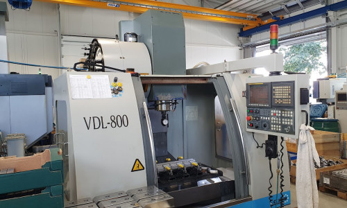 Vertical machining center DMTG VDL 800 (2008)