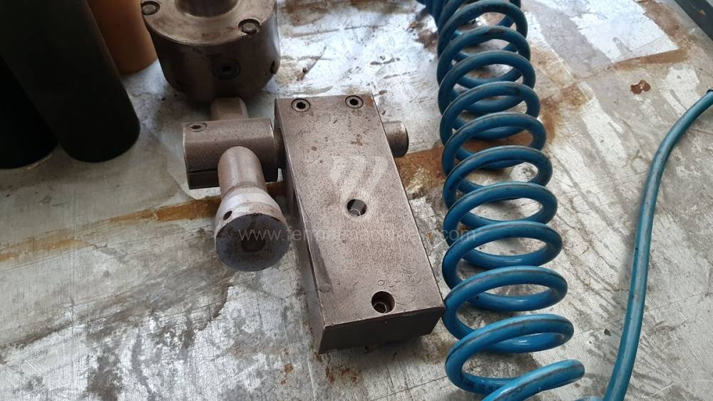 BHU 40A/1500