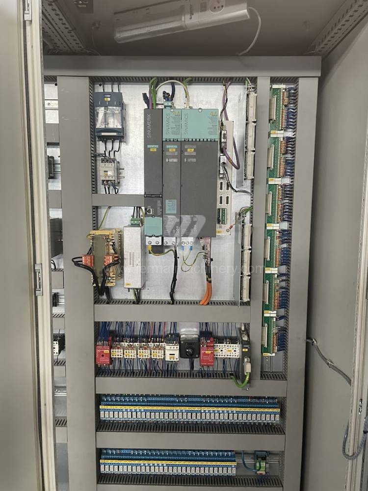 10 A/B CNC