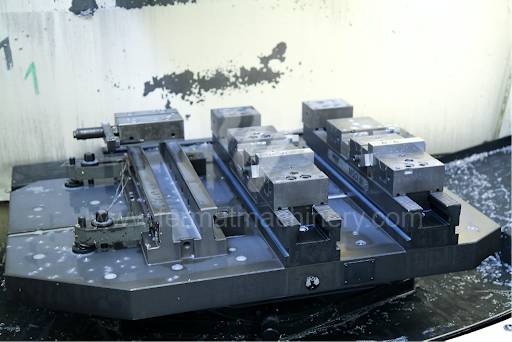 DMC 635 V