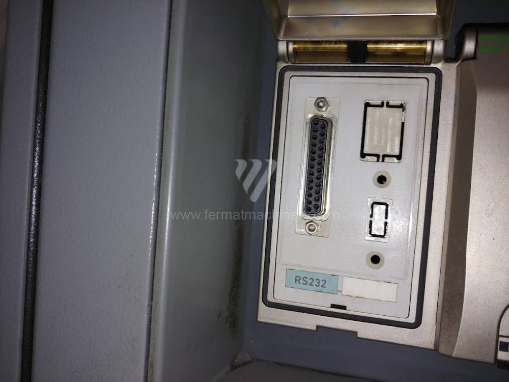 DMC 835 V
