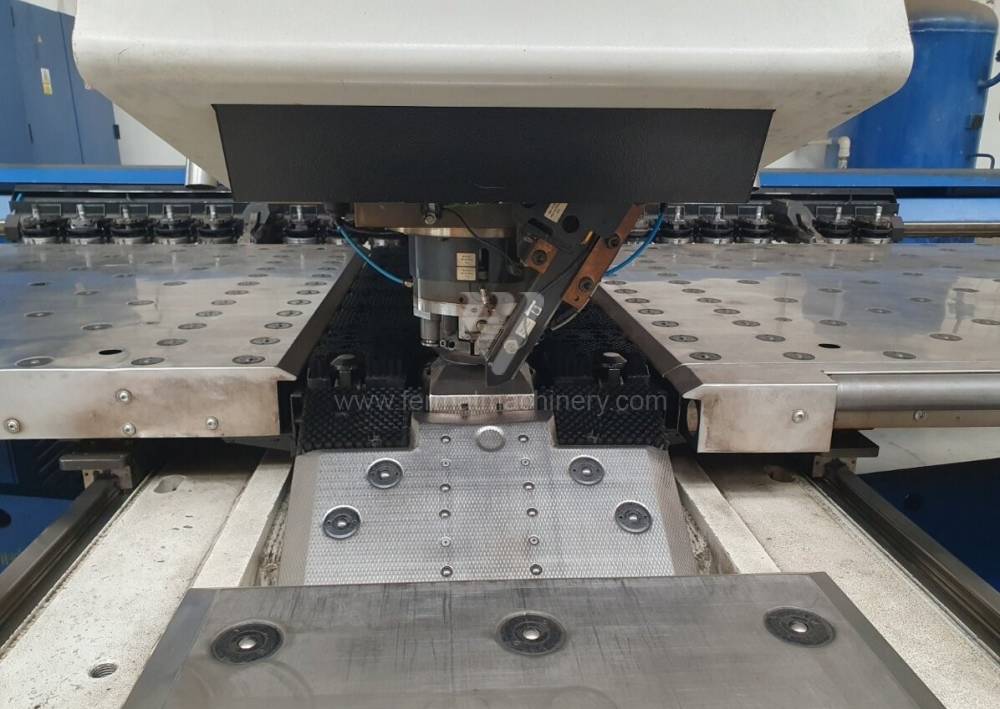 Trumatic 5000 R s automatizací