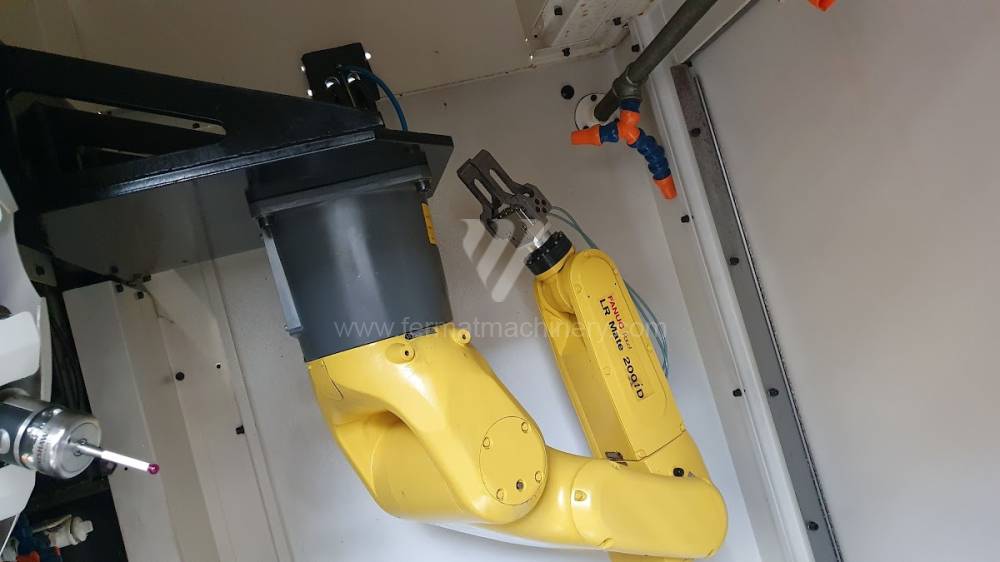 ROBODRILL ALFA D21LiB5 + robot FANUC LR Mate 200iD