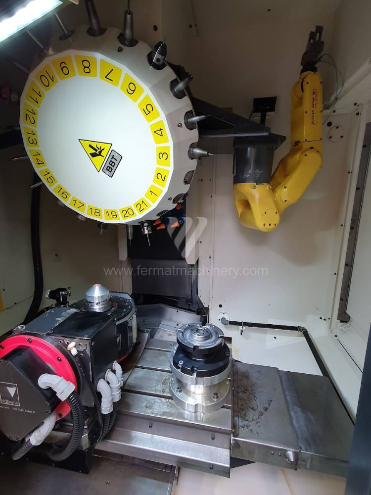 ROBODRILL ALFA D21LiB5 + robot FANUC LR Mate 200iD