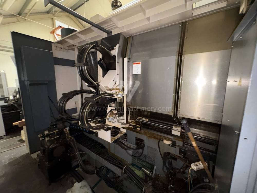 Drehmaschine / CNC Multi-achsige / GENOS L300E-MY