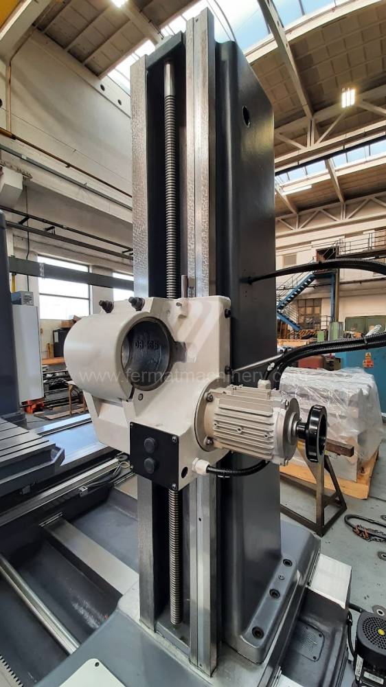 Borers horizontal / Table - diameter of spindle over 90 mm / W 100 A