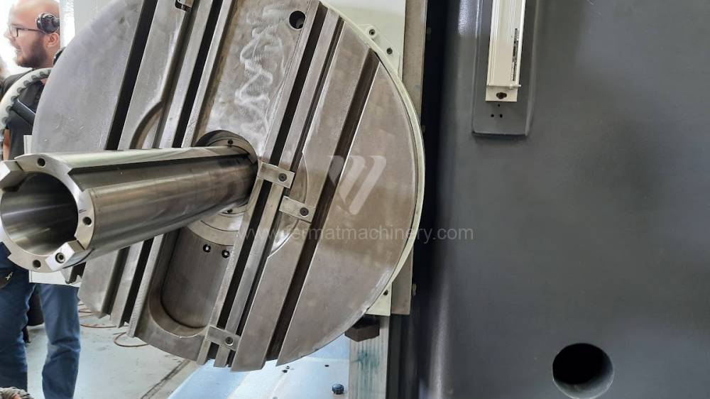 Borers horizontal / Table - diameter of spindle over 90 mm / W 100 A
