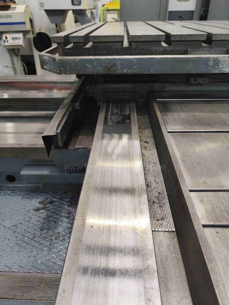 Borers horizontal / Table - diameter of spindle over 90 mm / W 100 A 