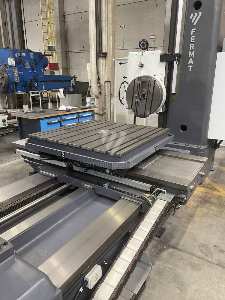 Borers horizontal / Table - diameter of spindle over 90 mm / W 100 A