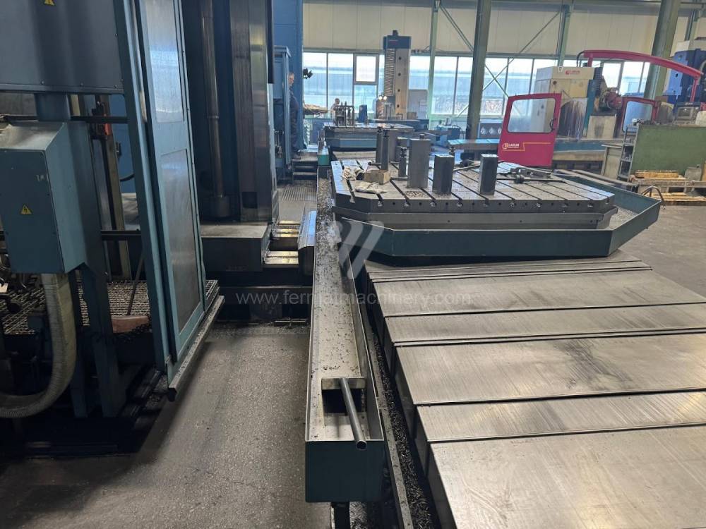 Borers horizontal / Table - diameter of spindle over 90 mm / WHN 13 CNC
