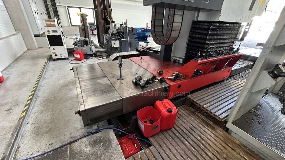 Borers horizontal / Table - diameter of spindle over 90 mm / WHN 13 P CNC
