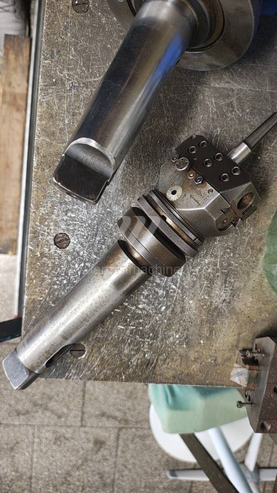 Borers horizontal / Table - diameter of spindle to 90 mm / WH 80