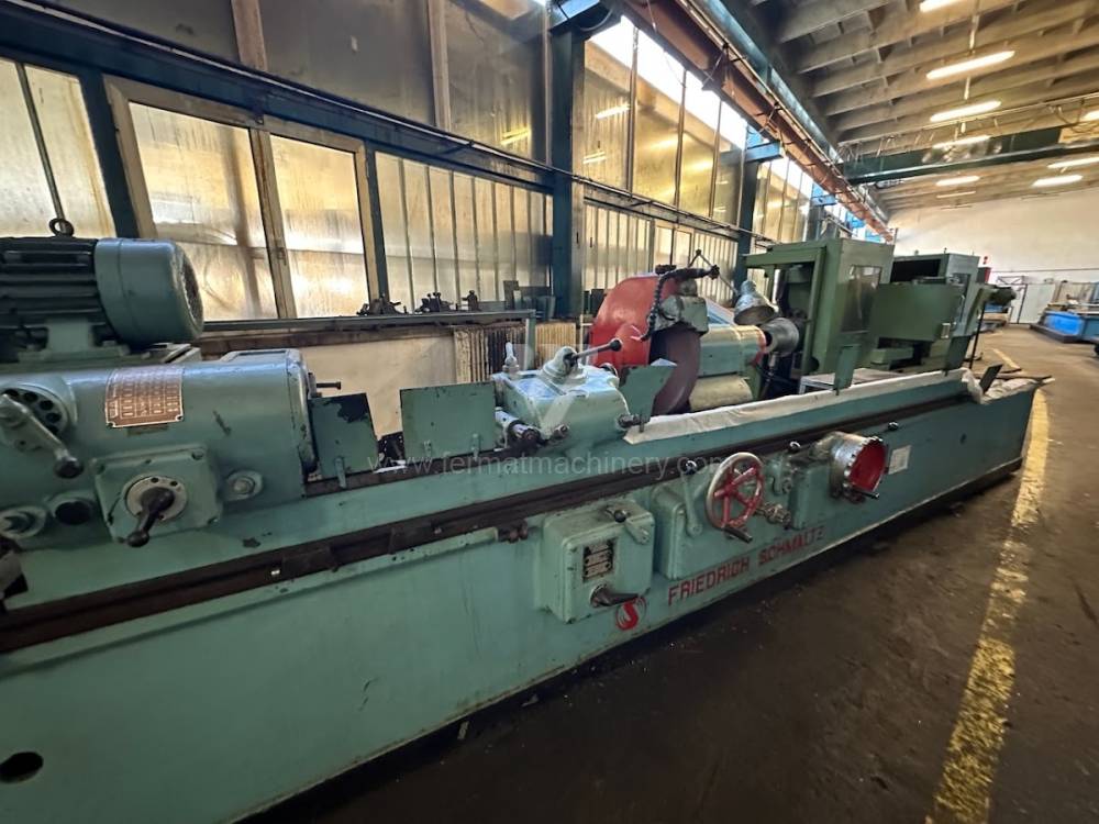 R4 - 3000