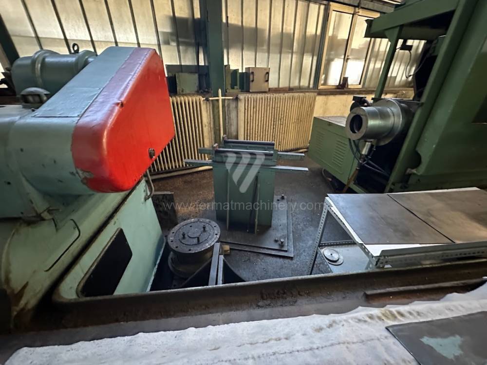 R4 - 3000