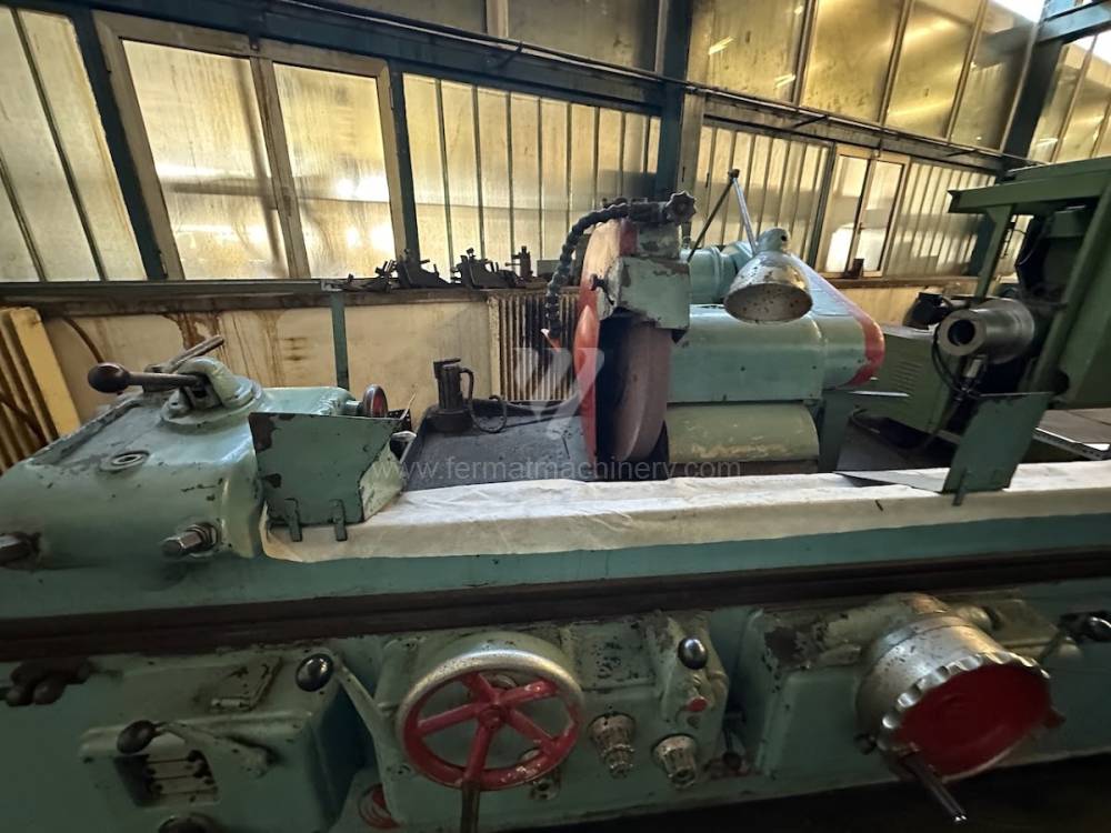 R4 - 3000