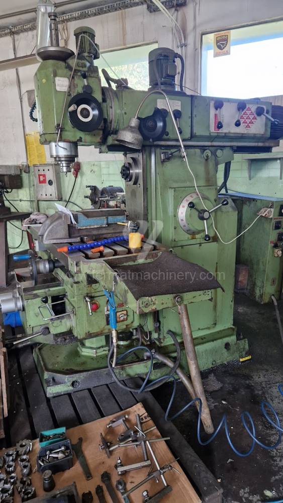 Milling machines / Table / F3U-E