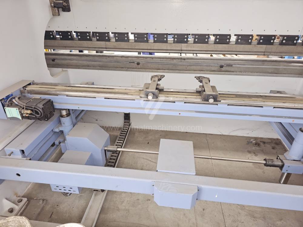CNC AP 3100 x 100