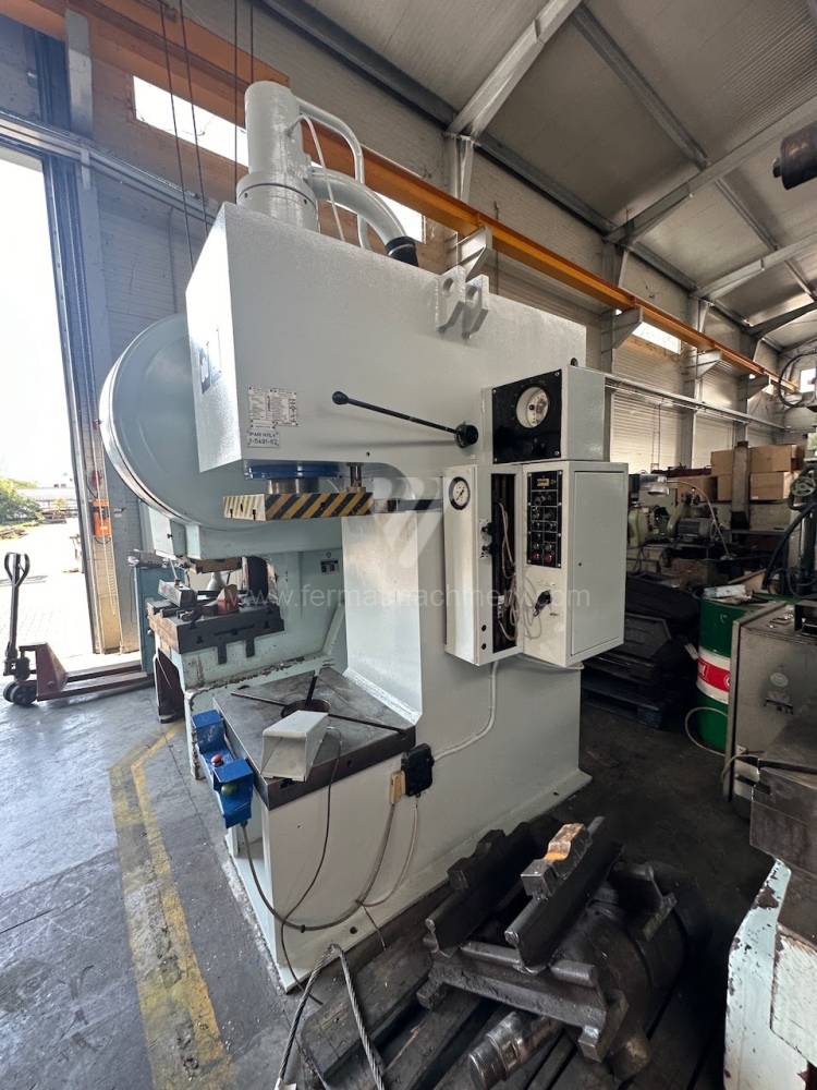 PYE 63 S1M