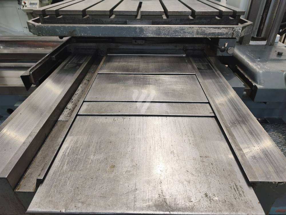 Mandrinadora horizontal / Fija - husillo más de 90 mm de diámetro / W 100 A 