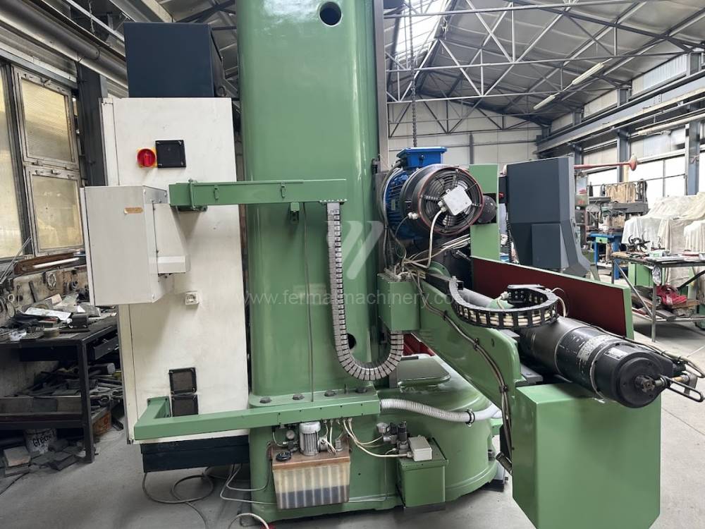 Mandrinadora horizontal / Fija - husillo más de 90 mm de diámetro / W 100 CNC