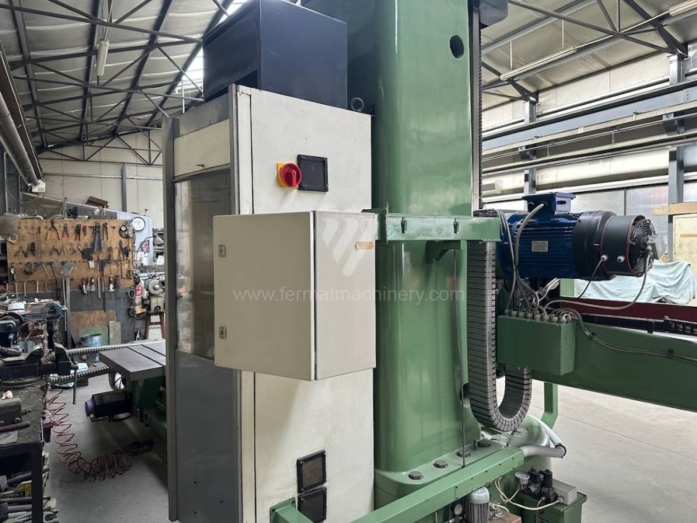 Mandrinadora horizontal / Fija - husillo más de 90 mm de diámetro / W 100 CNC