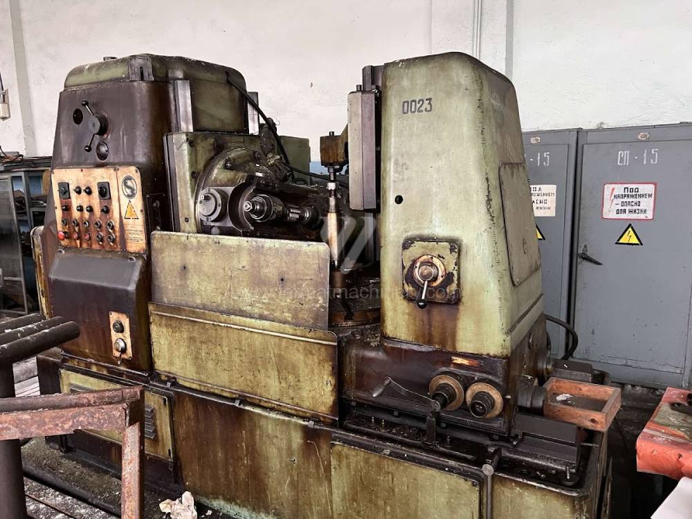 Maquinaria para fabricación de engranajes / Máquina de tallar engranajes por fresa-madre / 5K32