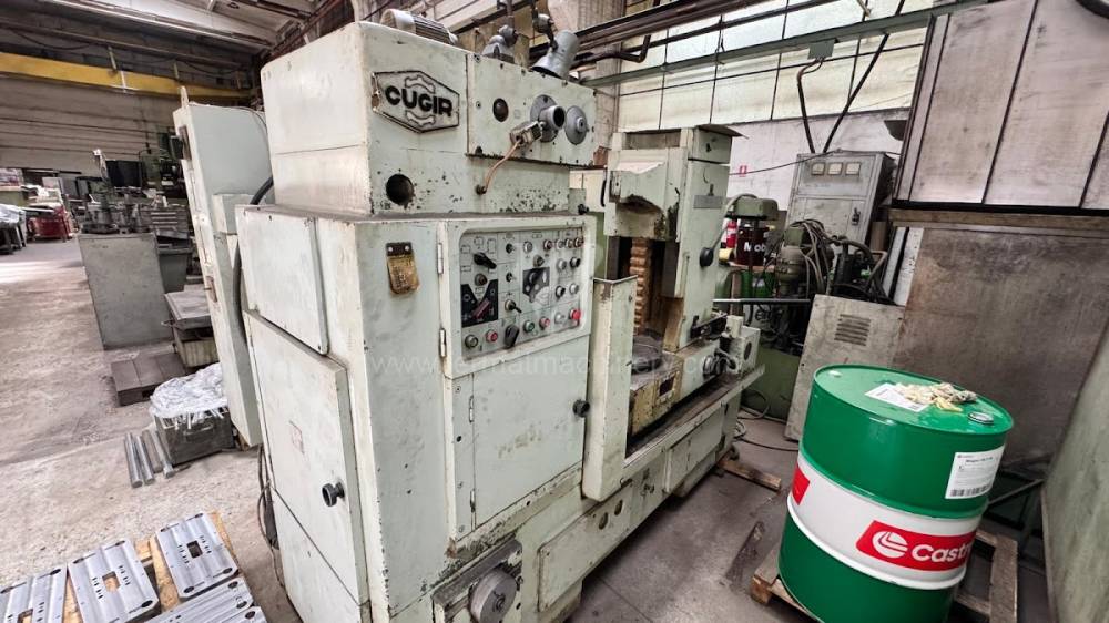 Maquinaria para fabricación de engranajes / Máquina de tallar engranajes por fresa-madre / FD 400