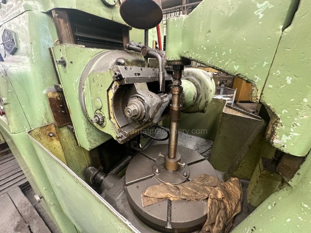 Maquinaria para fabricación de engranajes / Máquina de tallar engranajes por fresa-madre / FD 500