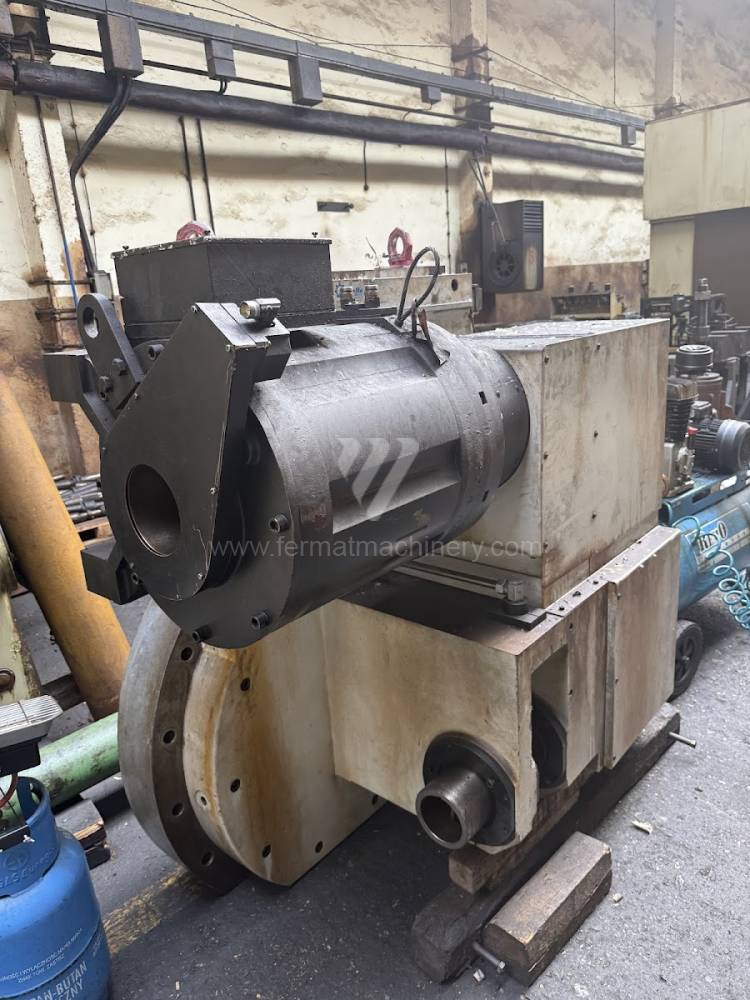 Maquinaria para fabricación de engranajes / Máquina de tallar engranajes por fresa-madre / ZFWZ 3150/3