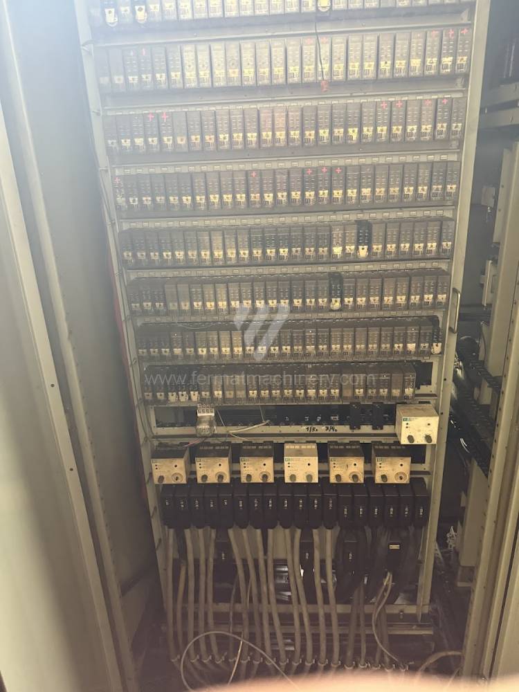 Maquinaria para fabricación de engranajes / Máquina de tallar engranajes por fresa-madre / ZFWZ 3150/3