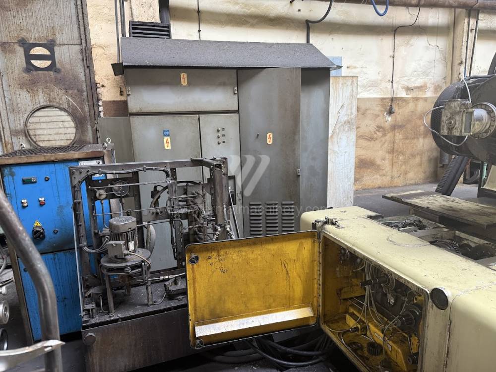 Maquinaria para fabricación de engranajes / Máquina de tallar engranajes por fresa-madre / ZFWZ 3150/3