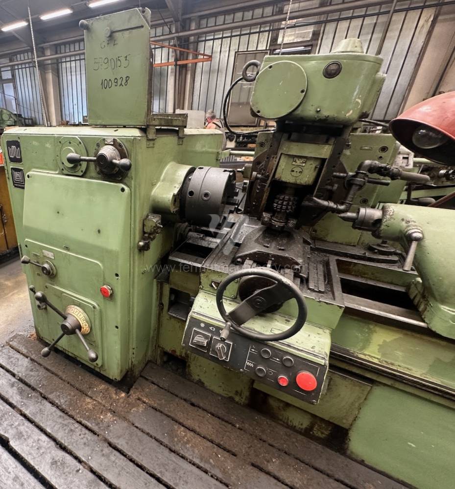 Maquinaria para fabricación de engranajes / Máquina de tallar engranajes por fresa-madre / ZFWVG 250x2000