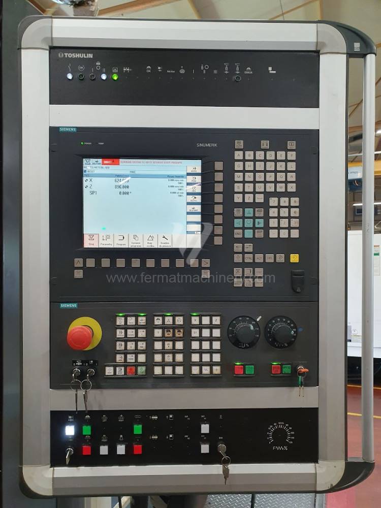 SKIQ 8 CNC