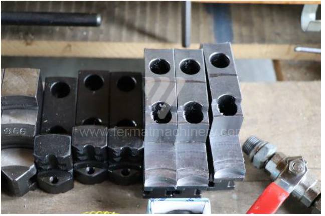 Masturn MT 32 CNC