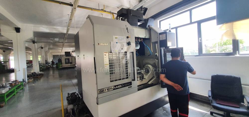 Centres ď usinage / Vertical / GENOS M460V-5AX
