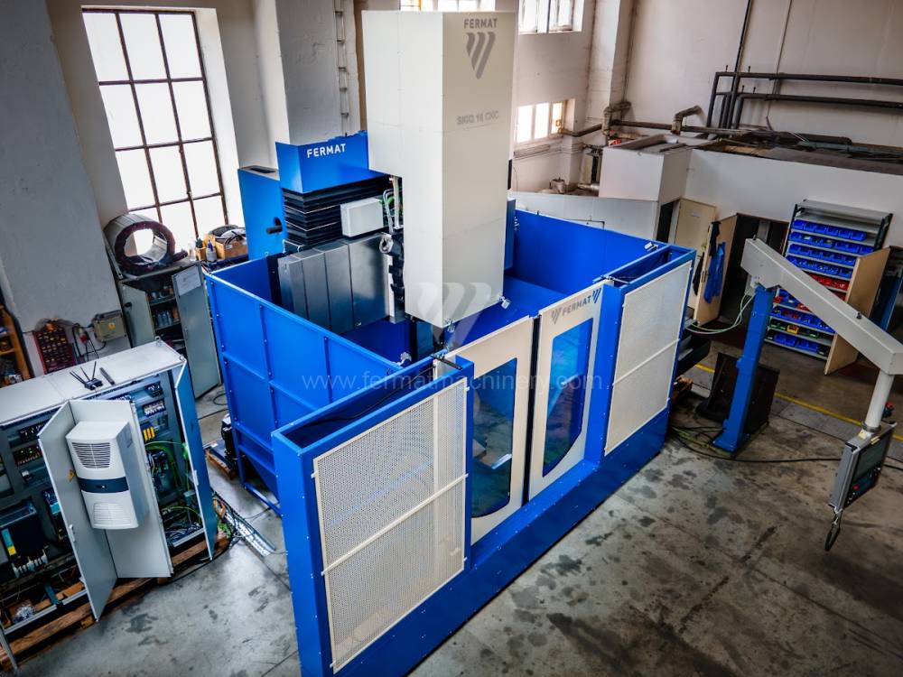 SKIQ 16 CNC