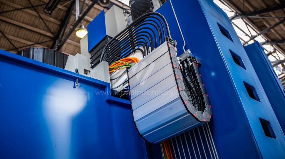 SKIQ 20 CNC