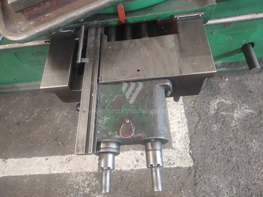 Vízszintes fúrómaró / Asztallapos - orsóátmérő 90 mm - ig / BF 63