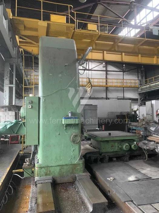 Vízszintes fúrómaró / Asztallapos - orsóátmérő 90 mm - től nagyobb / HWC-P 110