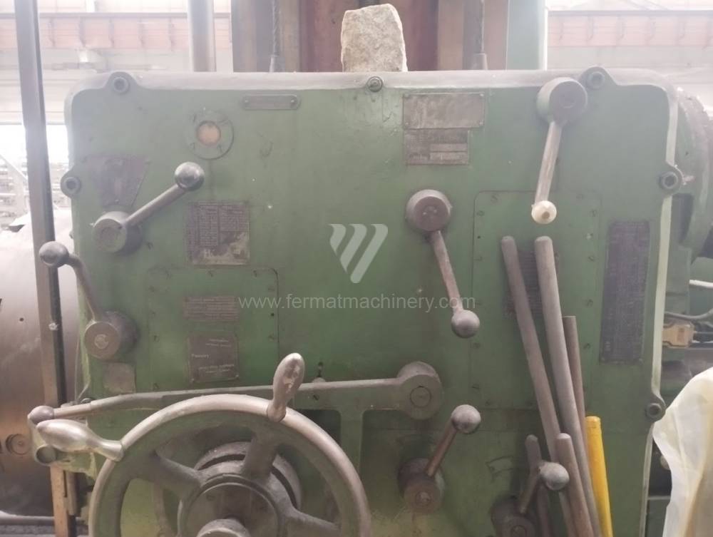 Vízszintes fúrómaró / Asztallapos - orsóátmérő 90 mm - től nagyobb / HWC 