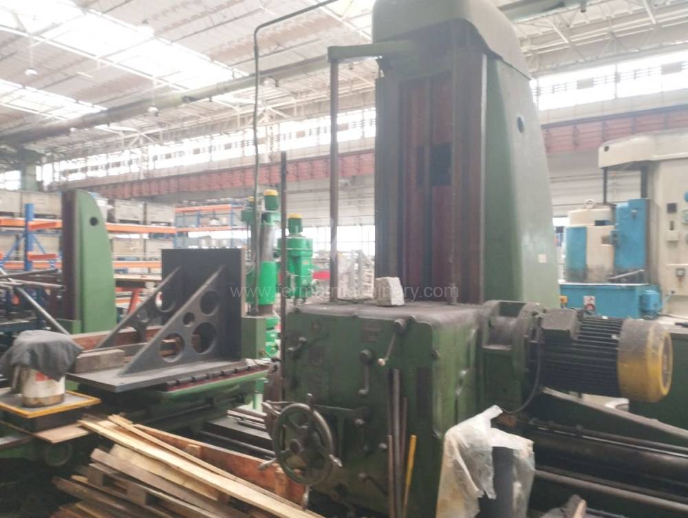 Vízszintes fúrómaró / Asztallapos - orsóátmérő 90 mm - től nagyobb / HWC 