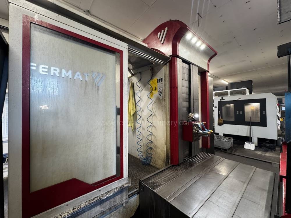 Vízszintes fúrómaró / Asztallapos - orsóátmérő 90 mm - től nagyobb / WFC 10 CNC