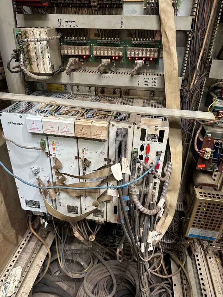 Vízszintes fúrómaró / Asztallapos - orsóátmérő 90 mm - től nagyobb / WHN 13