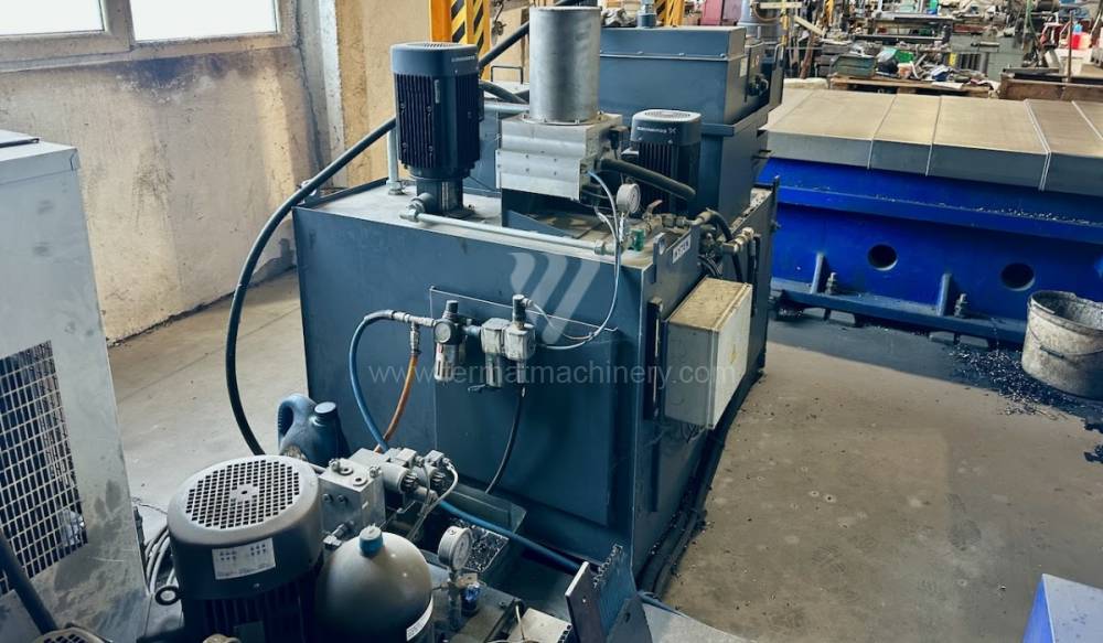 Vízszintes fúrómaró / Asztallapos - orsóátmérő 90 mm - től nagyobb / WHN 13 P CNC