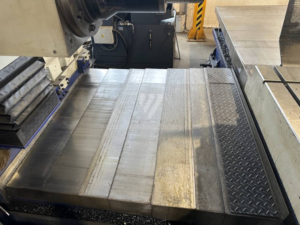 Vízszintes fúrómaró / Asztallapos - orsóátmérő 90 mm - től nagyobb / WHN 13 P CNC