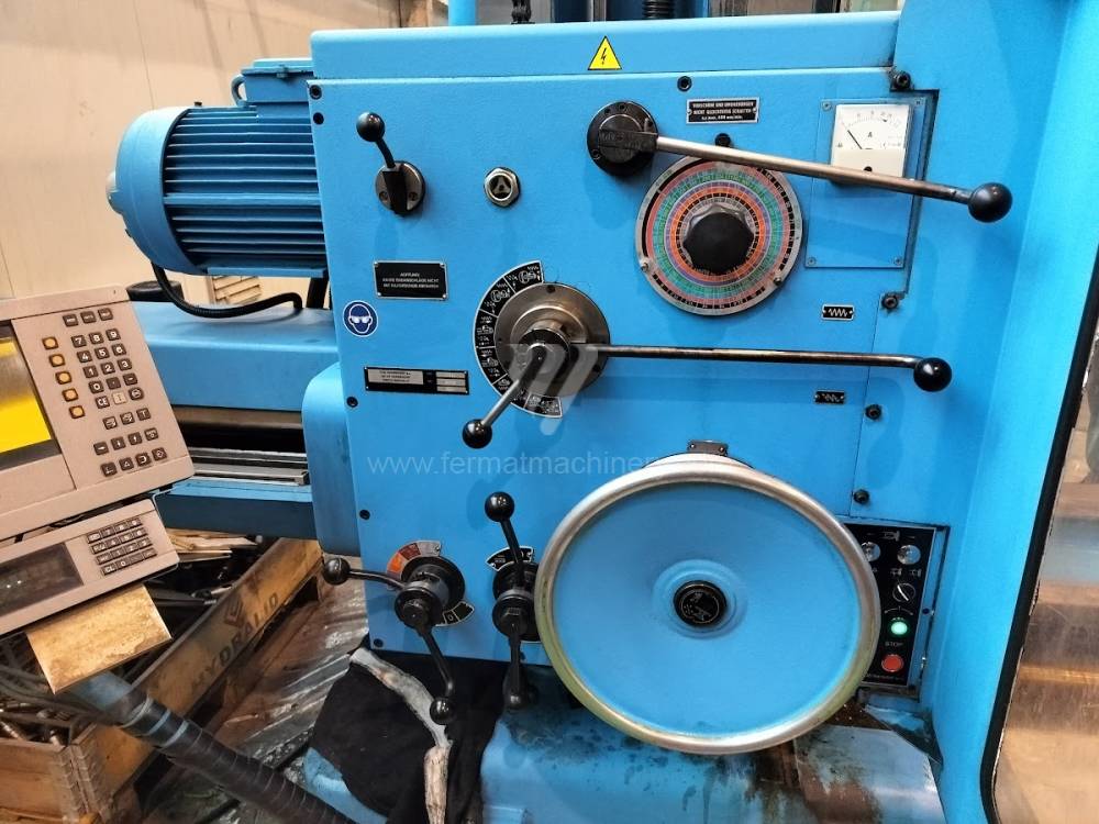 Vízszintes fúrómaró / Asztallapos - orsóátmérő 90 mm - től nagyobb / W 100 A 