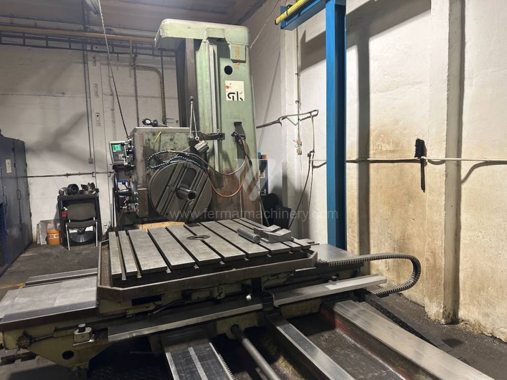 Vízszintes fúrómaró / Asztallapos - orsóátmérő 90 mm - től nagyobb / W 100 A 