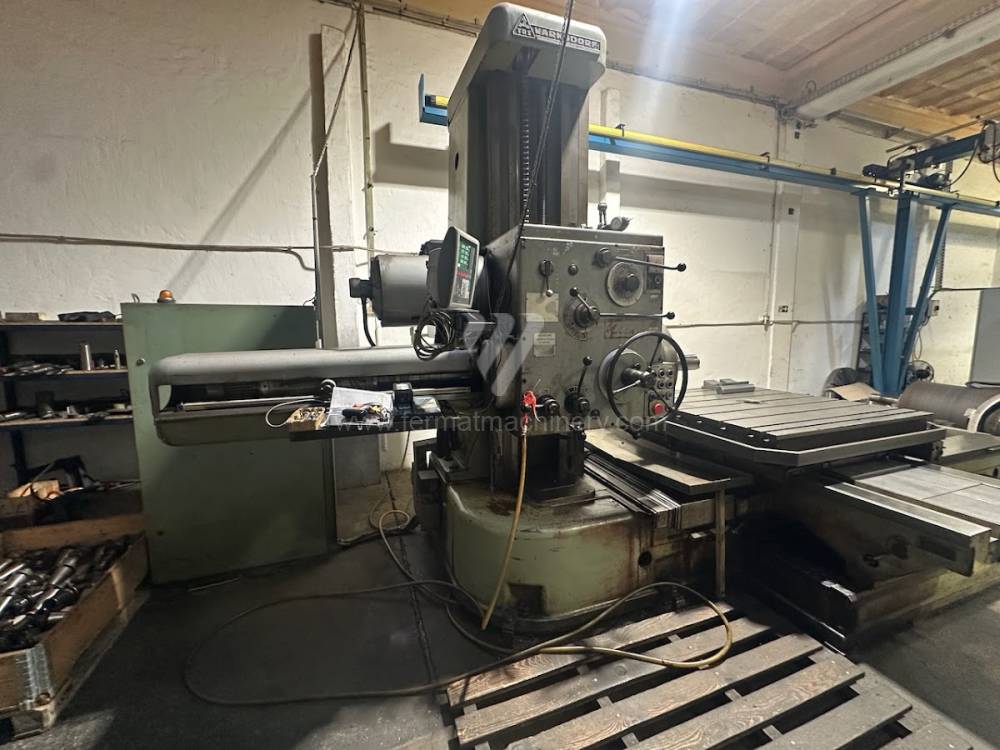 Vízszintes fúrómaró / Asztallapos - orsóátmérő 90 mm - től nagyobb / W 100 A 